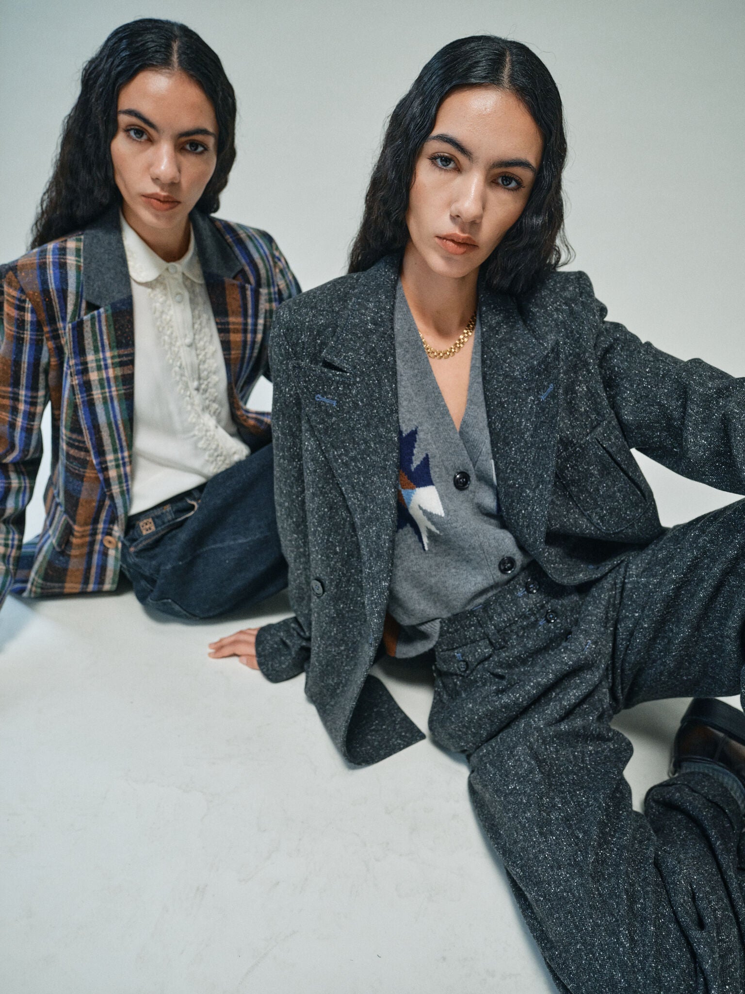 Modelshot / Dark Grey Melange / Detail